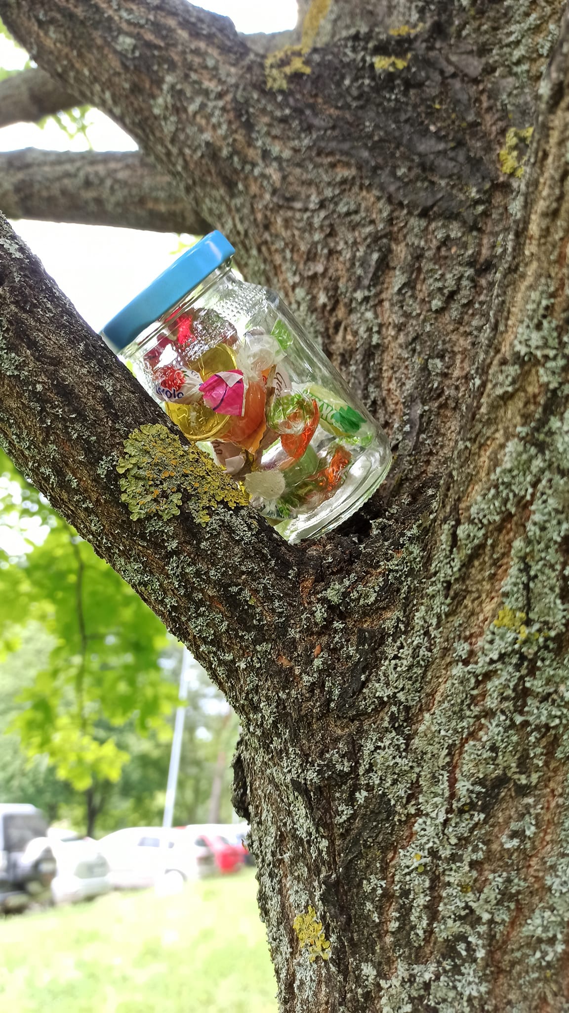 Sklenička je taky skvělý způsob schování pokladu